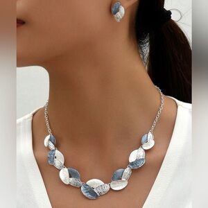 3Pcs Elegant Silver and Blue Leaf Necklace